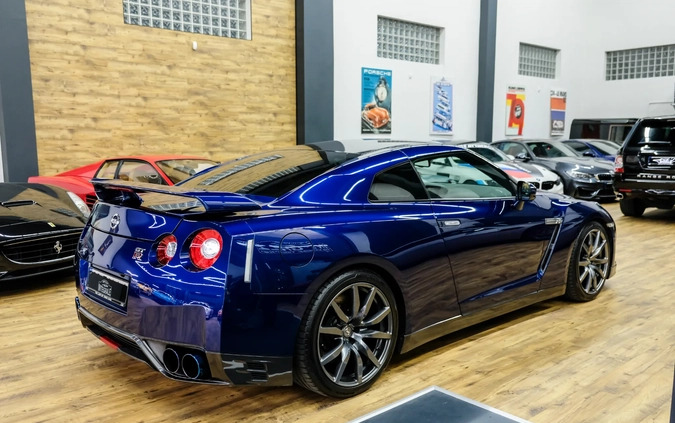 Nissan GT-R cena 349550 przebieg: 140000, rok produkcji 2013 z Bartoszyce małe 407
